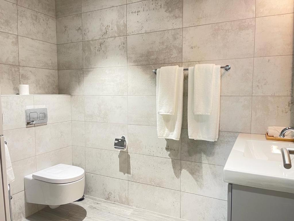 Almanzil Residence & Suites 도하 외부 사진